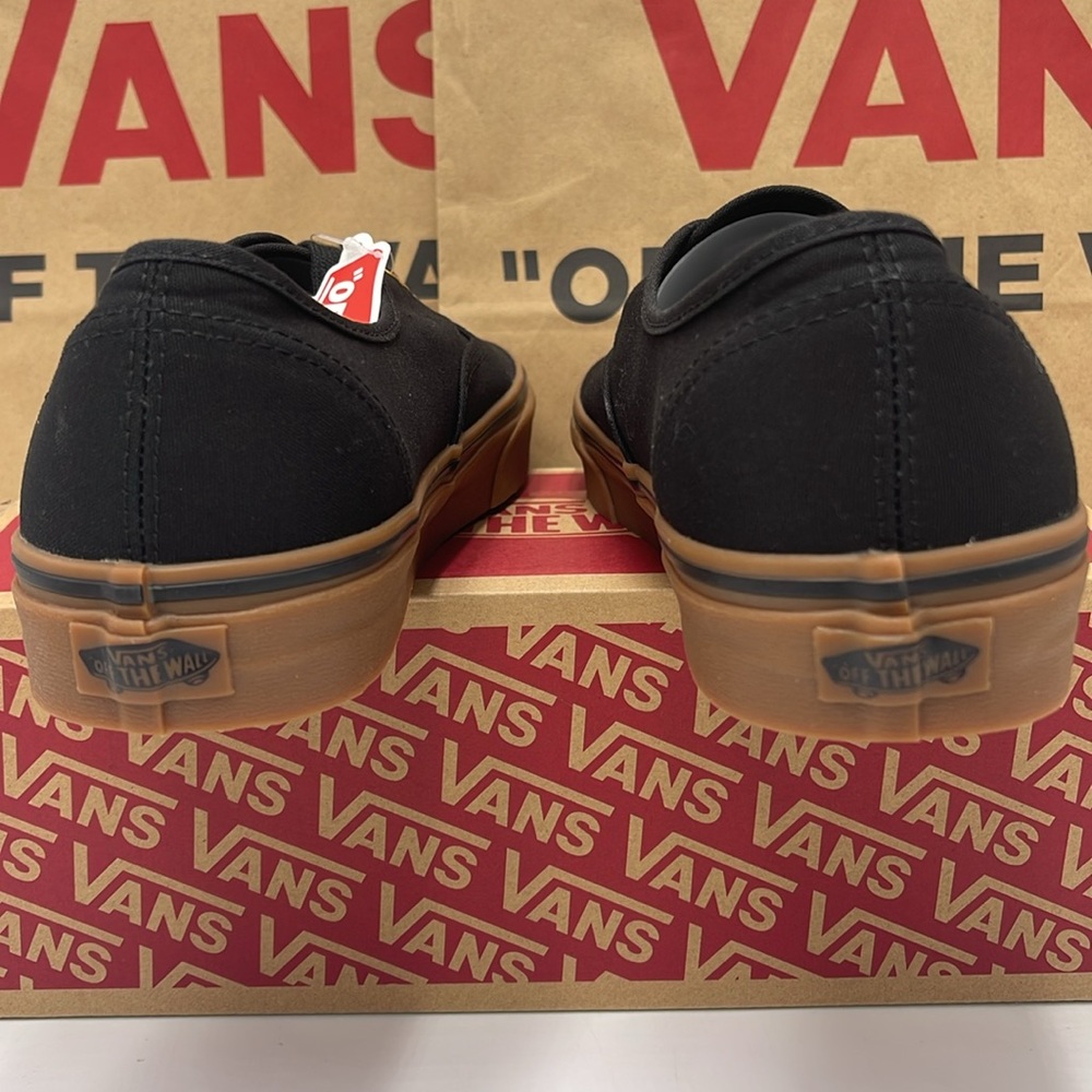 Vans Men's Black Canvas Sneakers Authentic
Black/Rubber
VN000TSVBXH - Picture 13 of 16